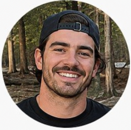 <em>Ryan T</em>